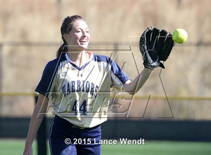 Thumbnail 1 in Berthoud vs. Frederick (CHSAA 4A First Round Playoff) photogallery.