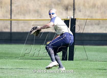 Thumbnail 1 in Berthoud vs. Frederick (CHSAA 4A First Round Playoff) photogallery.