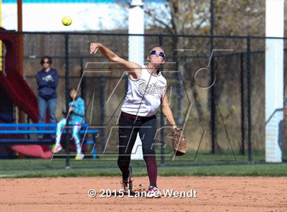 Thumbnail 2 in Berthoud vs. Frederick (CHSAA 4A First Round Playoff) photogallery.