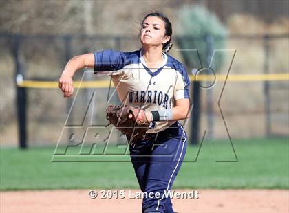 Thumbnail 3 in Berthoud vs. Frederick (CHSAA 4A First Round Playoff) photogallery.