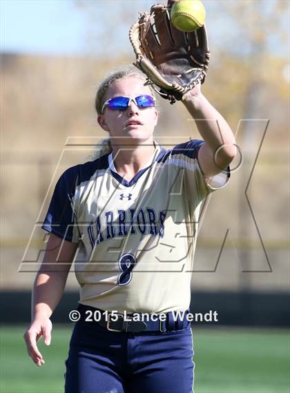 Thumbnail 3 in Berthoud vs. Frederick (CHSAA 4A First Round Playoff) photogallery.