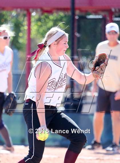 Thumbnail 2 in Berthoud vs. Frederick (CHSAA 4A First Round Playoff) photogallery.