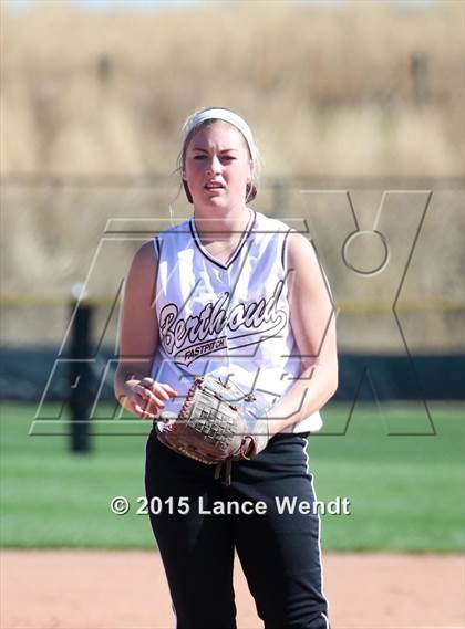 Thumbnail 3 in Berthoud vs. Frederick (CHSAA 4A First Round Playoff) photogallery.