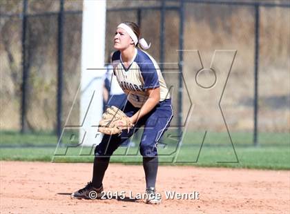 Thumbnail 2 in Berthoud vs. Frederick (CHSAA 4A First Round Playoff) photogallery.
