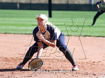 Thumbnail 2 in Berthoud vs. Frederick (CHSAA 4A First Round Playoff) photogallery.