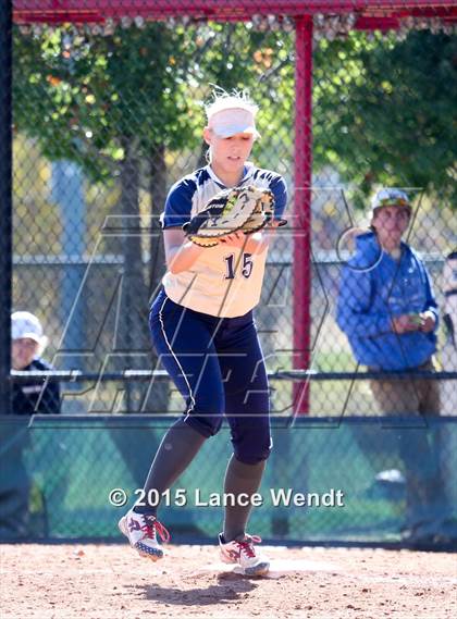 Thumbnail 3 in Berthoud vs. Frederick (CHSAA 4A First Round Playoff) photogallery.