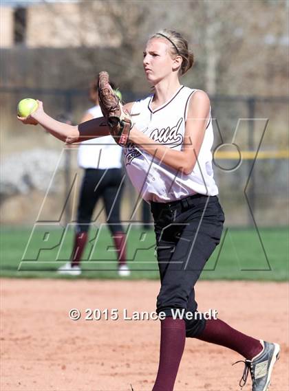 Thumbnail 1 in Berthoud vs. Frederick (CHSAA 4A First Round Playoff) photogallery.
