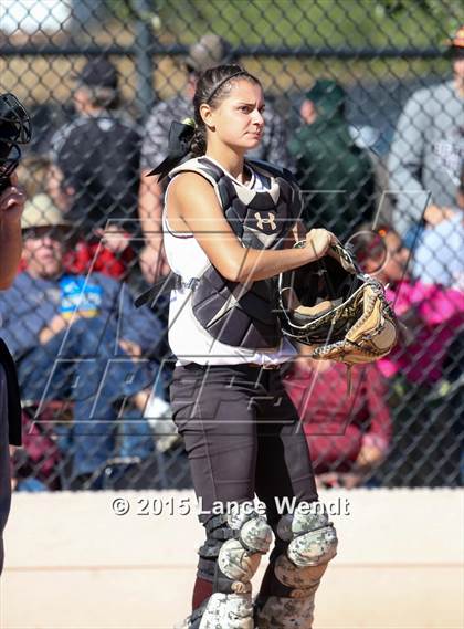 Thumbnail 3 in Berthoud vs. Frederick (CHSAA 4A First Round Playoff) photogallery.