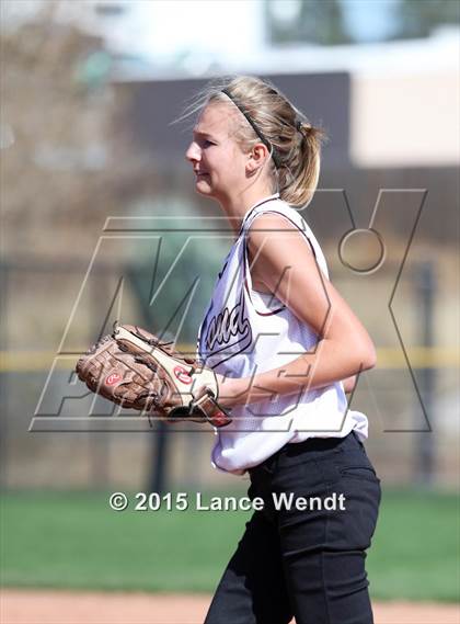 Thumbnail 2 in Berthoud vs. Frederick (CHSAA 4A First Round Playoff) photogallery.