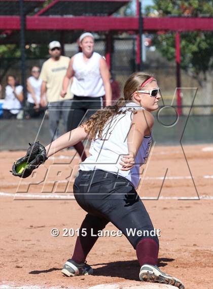 Thumbnail 3 in Berthoud vs. Frederick (CHSAA 4A First Round Playoff) photogallery.