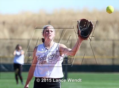 Thumbnail 1 in Berthoud vs. Frederick (CHSAA 4A First Round Playoff) photogallery.
