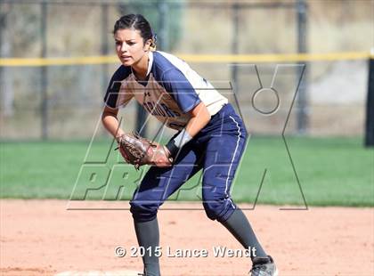 Thumbnail 2 in Berthoud vs. Frederick (CHSAA 4A First Round Playoff) photogallery.