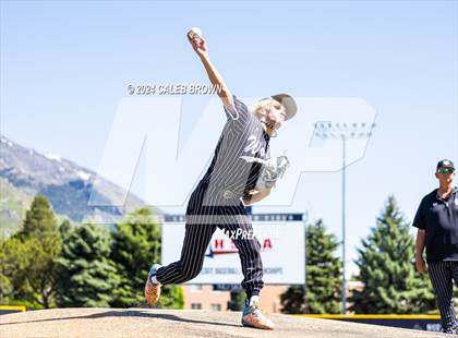 Thumbnail 1 in Riverton vs. American Fork (UHSAA 6A Bracket Play) photogallery.