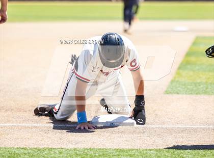 Thumbnail 2 in Riverton vs. American Fork (UHSAA 6A Bracket Play) photogallery.