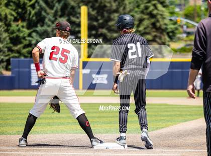 Thumbnail 2 in Riverton vs. American Fork (UHSAA 6A Bracket Play) photogallery.