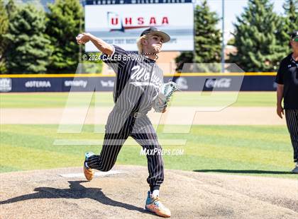 Thumbnail 1 in Riverton vs. American Fork (UHSAA 6A Bracket Play) photogallery.