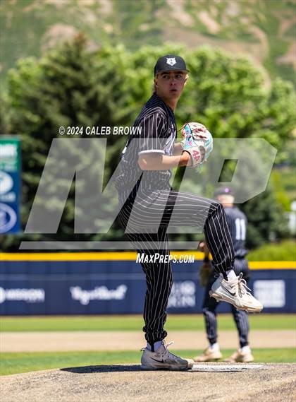 Thumbnail 3 in Riverton vs. American Fork (UHSAA 6A Bracket Play) photogallery.