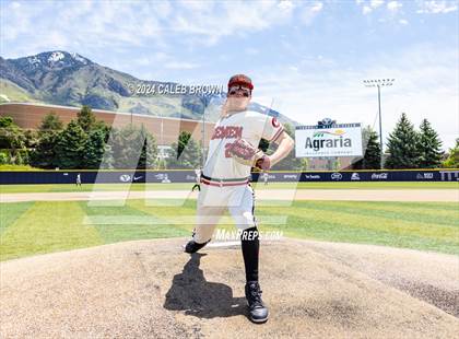 Thumbnail 2 in Riverton vs. American Fork (UHSAA 6A Bracket Play) photogallery.