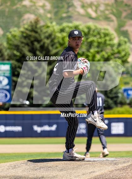 Thumbnail 1 in Riverton vs. American Fork (UHSAA 6A Bracket Play) photogallery.