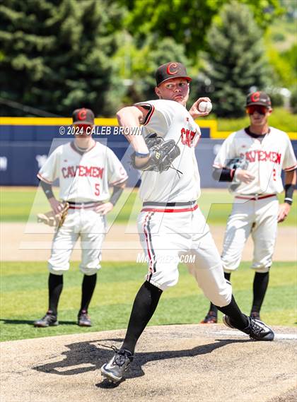 Thumbnail 1 in Riverton vs. American Fork (UHSAA 6A Bracket Play) photogallery.