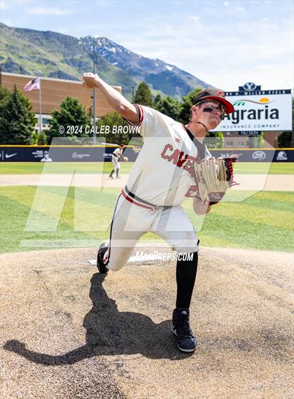 Thumbnail 3 in Riverton vs. American Fork (UHSAA 6A Bracket Play) photogallery.