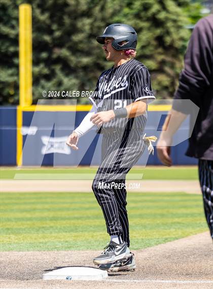Thumbnail 3 in Riverton vs. American Fork (UHSAA 6A Bracket Play) photogallery.