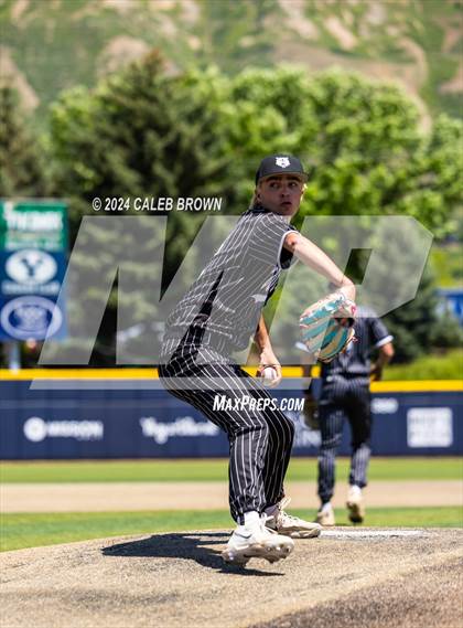 Thumbnail 2 in Riverton vs. American Fork (UHSAA 6A Bracket Play) photogallery.