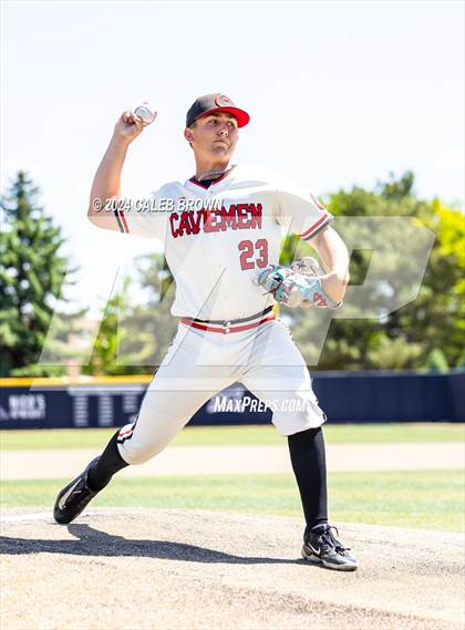 Thumbnail 1 in Riverton vs. American Fork (UHSAA 6A Bracket Play) photogallery.
