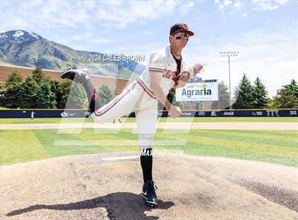Thumbnail 1 in Riverton vs. American Fork (UHSAA 6A Bracket Play) photogallery.