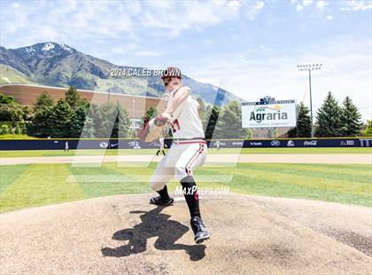 Thumbnail 1 in Riverton vs. American Fork (UHSAA 6A Bracket Play) photogallery.