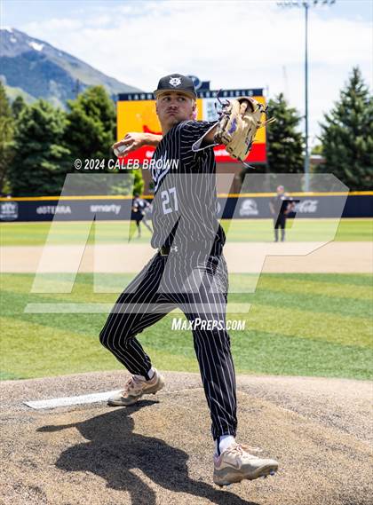 Thumbnail 2 in Riverton vs. American Fork (UHSAA 6A Bracket Play) photogallery.