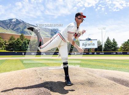 Thumbnail 1 in Riverton vs. American Fork (UHSAA 6A Bracket Play) photogallery.