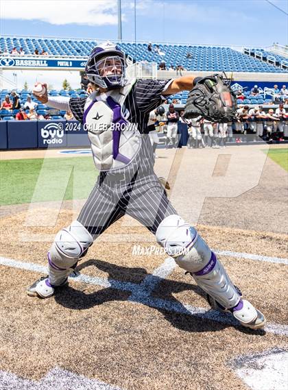 Thumbnail 2 in Riverton vs. American Fork (UHSAA 6A Bracket Play) photogallery.