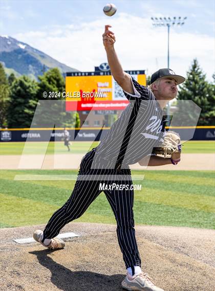 Thumbnail 2 in Riverton vs. American Fork (UHSAA 6A Bracket Play) photogallery.