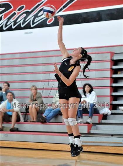 Thumbnail 2 in Lakewood vs. Notre Dame Academy (Molten Classic) photogallery.