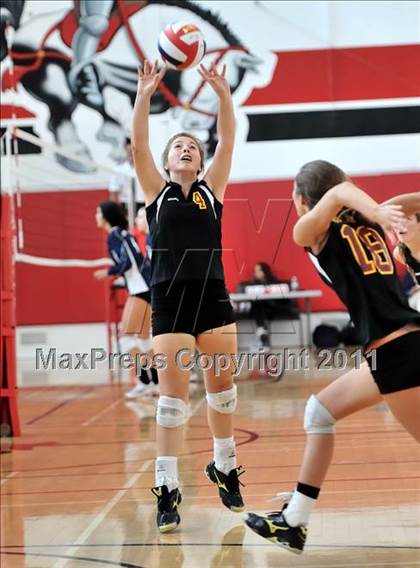 Thumbnail 2 in Lakewood vs. Notre Dame Academy (Molten Classic) photogallery.