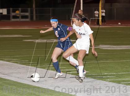 Thumbnail 2 in Aliso Niguel vs. Chaminade (CIF SS D1 Final) photogallery.