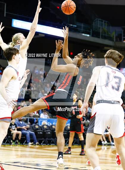 Thumbnail 1 in Newport vs Dixie (9th Region Quarterfinal) photogallery.