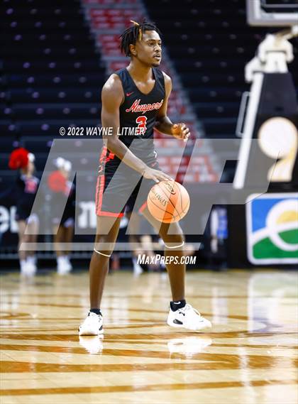 Thumbnail 2 in Newport vs Dixie (9th Region Quarterfinal) photogallery.