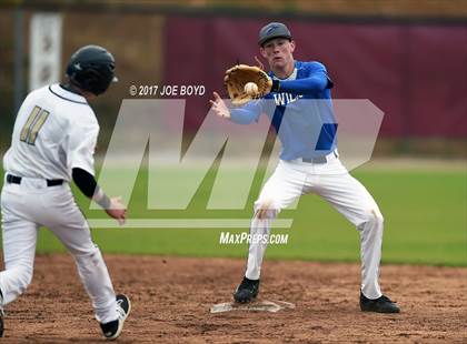 Thumbnail 1 in Wilson vs. East Lawrence photogallery.