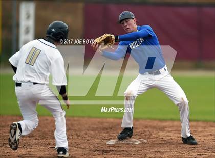 Thumbnail 2 in Wilson vs. East Lawrence photogallery.
