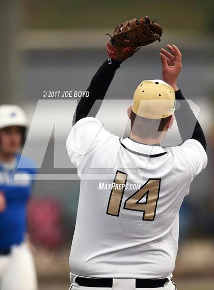 Thumbnail 2 in Wilson vs. East Lawrence photogallery.