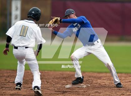 Thumbnail 3 in Wilson vs. East Lawrence photogallery.