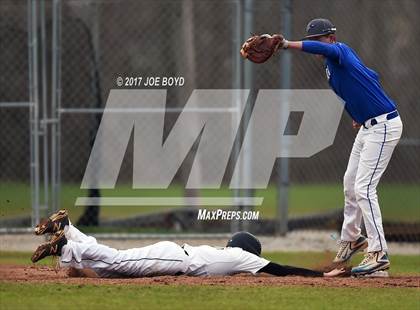 Thumbnail 1 in Wilson vs. East Lawrence photogallery.