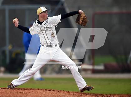 Thumbnail 1 in Wilson vs. East Lawrence photogallery.