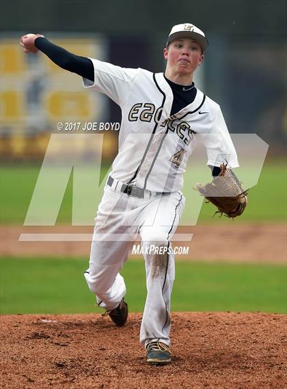 Thumbnail 1 in Wilson vs. East Lawrence photogallery.