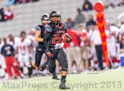 Thumbnail 2 in Alief Taylor vs. Langham Creek (UIL 5A Bi-District Playoff) photogallery.