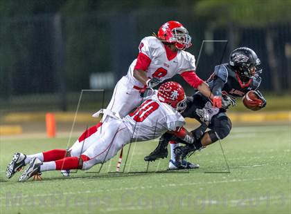 Thumbnail 2 in Alief Taylor vs. Langham Creek (UIL 5A Bi-District Playoff) photogallery.