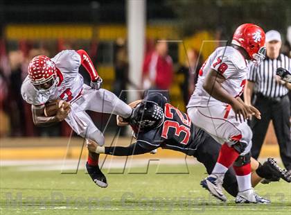 Thumbnail 1 in Alief Taylor vs. Langham Creek (UIL 5A Bi-District Playoff) photogallery.