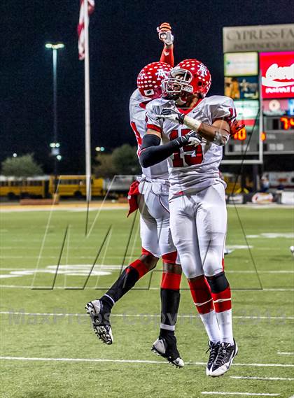 Thumbnail 1 in Alief Taylor vs. Langham Creek (UIL 5A Bi-District Playoff) photogallery.